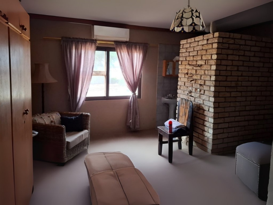 4 Bedroom Property for Sale in Bloemfontein Rural Free State